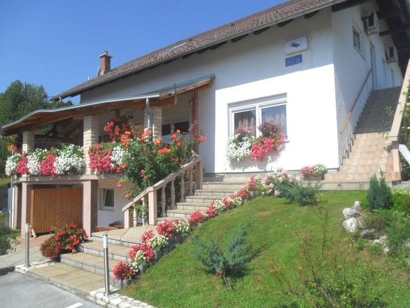 Guesthouse Sara Grabovac  Exterior foto